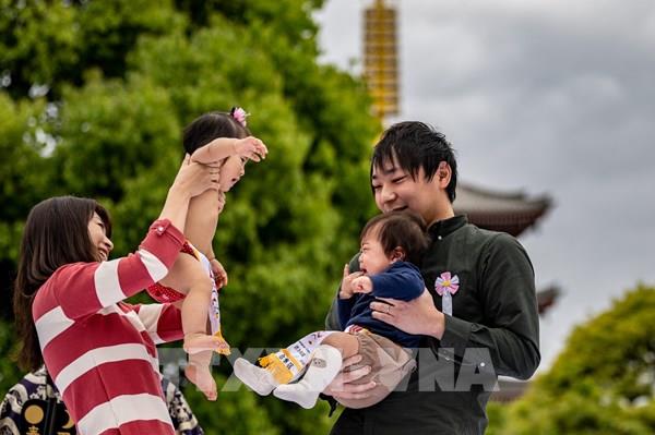 Nhật Bản: Số gia đình có trẻ em giảm xuống mức thấp kỷ lục