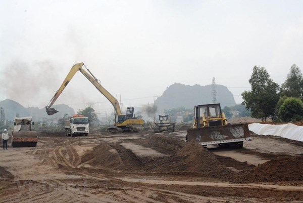 Thiếu đất san lấp các khu tái định cư cao tốc Vạn Ninh - Cam Lộ