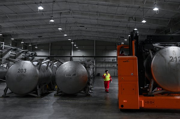 Mỹ đặt hạn chót phá hủy kho vũ khí hóa học cuối cùng