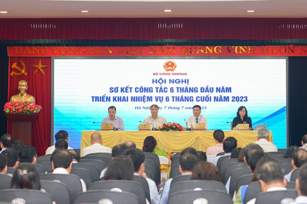 Ngành công thương triển khai các giải pháp hoàn thành mục tiêu 6 tháng cuối năm