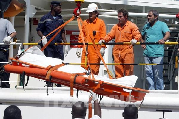 Ít nhất 300 người di cư mất tích ngoài khơi Tây Ban Nha