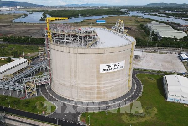 Tàu chở khí thiên nhiên hóa lỏng nhập khẩu đầu tiên cập cảng Bà Rịa-Vũng Tàu
