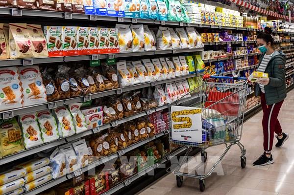 Người dân Italy gặp khó khăn tài chính do lạm phát