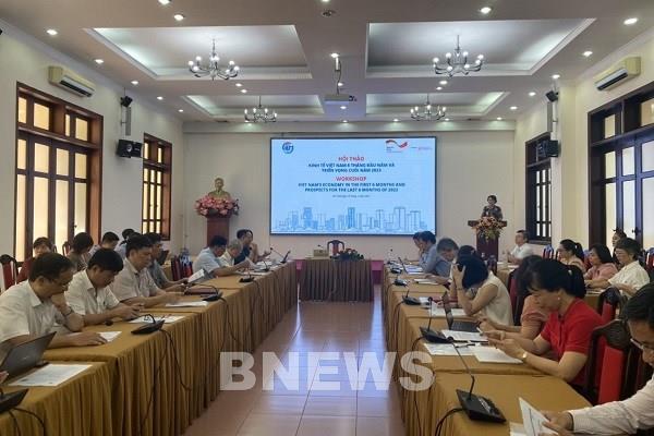 Ba kịch bản cho tăng trưởng kinh tế Việt Nam năm 2023 