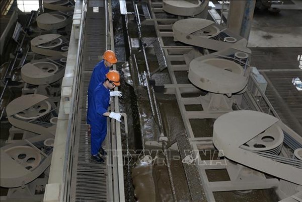 Apatit Việt Nam: Nhiều giải pháp nâng cao đời sống người lao động 