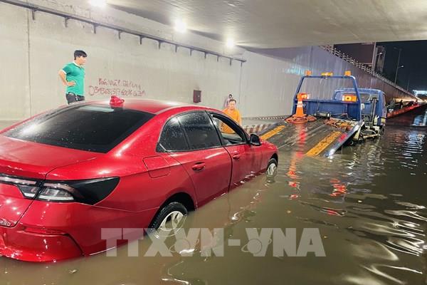 Đồng Nai: Khắc phục sự cố ngập hầm chui Tân Phong và thông xe trở lại 