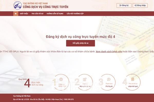 Hà Nội phấn đấu 10% số người dân đổi giấy phép lái xe qua dịch vụ công mức độ 4