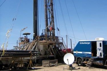 Công ty dịch vụ dầu mỏ hàng đầu thế giới chấm dứt kinh doanh ở LB Nga