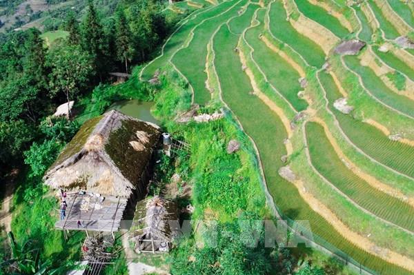  Khám phá vẻ đẹp cổ kính, rêu phong tại thôn Xà Phìn (Hà Giang)