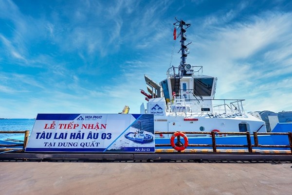 Hòa Phát Dung Quất tiếp nhận tàu lai đầu tiên của Hà Lan