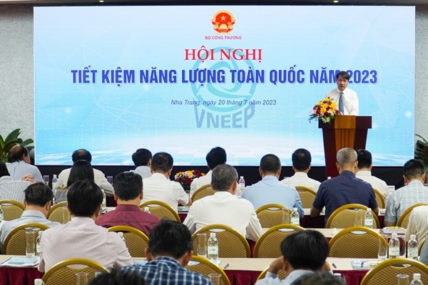 Cung cấp điện gặp nhiều khó khăn khi xảy ra các hiện tượng thời tiết cực đoan