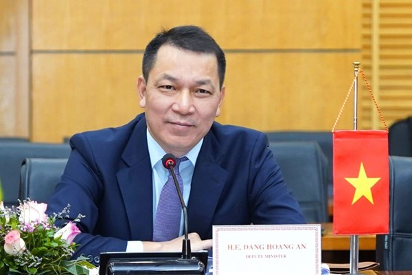 Thứ trưởng Bộ Công Thương về làm Chủ tịch EVN