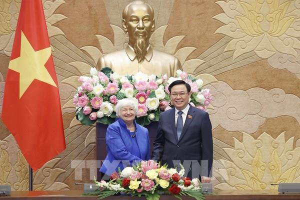 Chủ tịch Quốc hội Vương Đình Huệ tiếp Bộ trưởng Tài chính Hoa Kỳ Janet Yellen