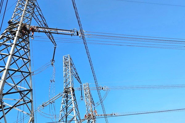 Đảm bảo vận hành an toàn lưới truyền tải điện khu vực tại Gia Lai mùa mưa bão 2023