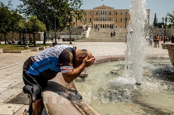 Hy Lạp đương đầu với đợt nắng nóng dài ngày nhất trong lịch sử