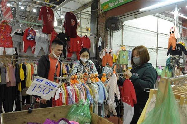 Chợ truyền thống Hà Nội - ký ức cũ trong nhịp sống hiện đại. Bài 3: Sự dịch chuyển của thời cuộc