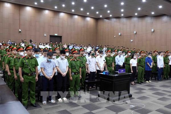 Vụ “Chuyến bay giải cứu”: Hành vi phạm tội của các bị cáo gây bức xúc trong dư luận xã hội