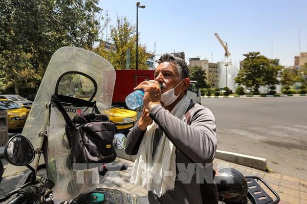 Iran tuyên bố 2 ngày nghỉ do nắng nóng