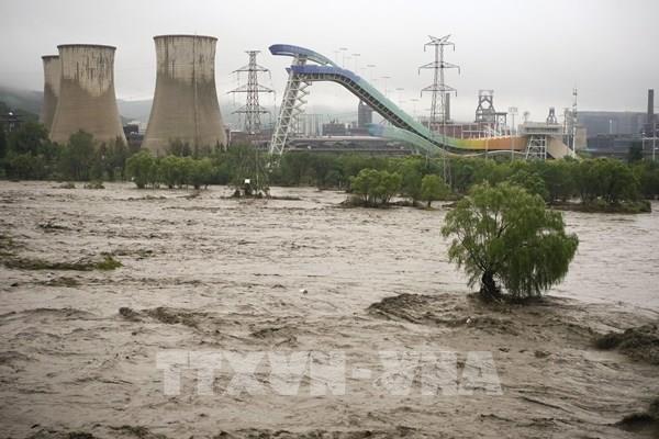 Trung Quốc: Bắc Kinh ghi nhận lượng mưa kỷ lục trong vòng 140 năm