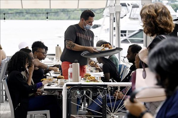 Kinh tế Mỹ: Tăng trưởng tiền lương vững chắc và tỷ lệ thất nghiệp giảm