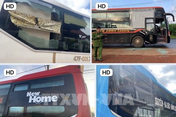 Bắt các đối tượng ném đá xe khách trên đường Hồ Chí Minh