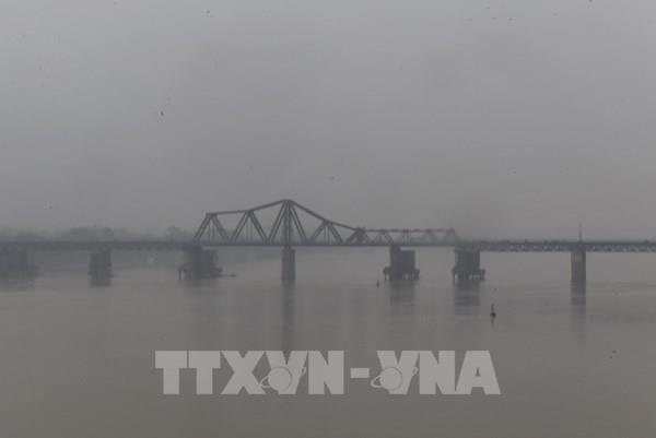 Lý giải hiện tượng sương mù dày đặc xuất hiện ở Bắc Bộ và Hà Nội