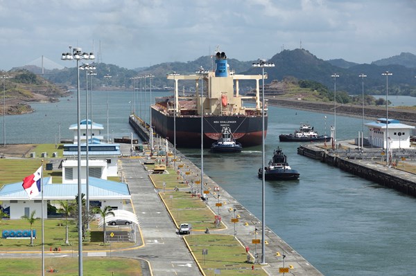 Kênh đào Panama áp dụng biện pháp hạn chế đối với tàu thuyền qua lại