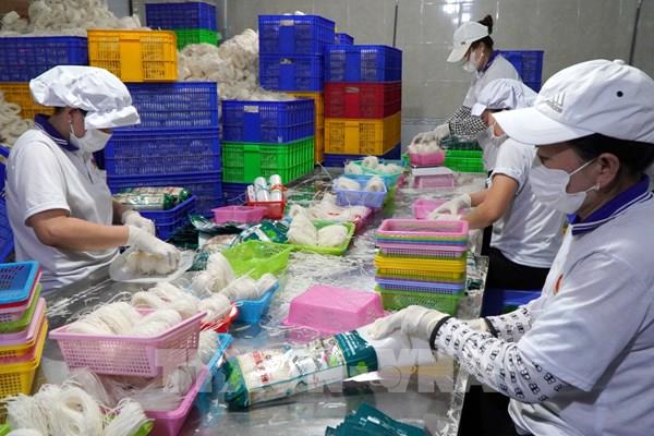 Doanh nghiệp chế biến sản phẩm từ gạo gặp khó vì giá gạo