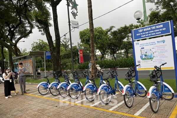 Hà Nội khởi động cho thuê xe đạp công cộng