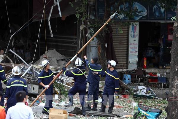 Thăm hỏi nạn nhân vụ nổ bình ga ở Yên Phụ, Hà Nội