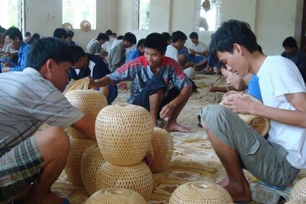 Quy định hạn mức vay vốn chính sách với người chấp hành xong án phạt tù