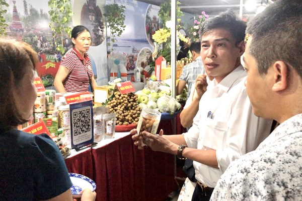 "Không gian văn hóa du lịch Hưng Yên" thu hút đông du khách trong và ngoài nước