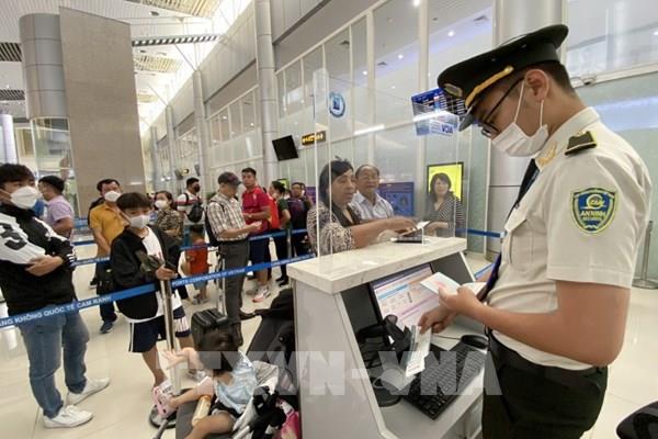 Bộ GTVT yêu cầu rà soát quy trình quản lý, khai thác thiết bị an ninh hàng không