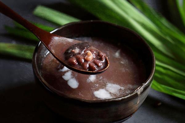 Tại sao lại ăn chè đậu đỏ trong ngày Thất tịch?