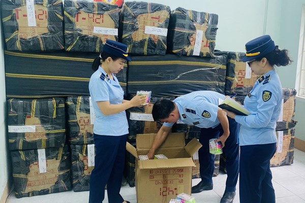 Lào Cai kiểm soát an toàn thực phẩm trong dịp Tết Trung thu