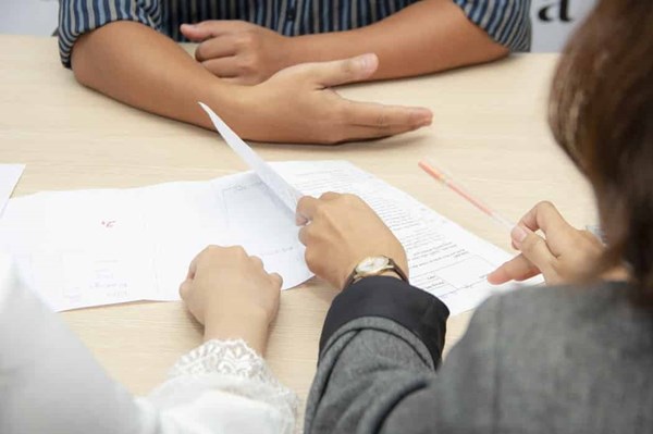 Giấy mua bán đất viết tay có giá trị pháp lý không?