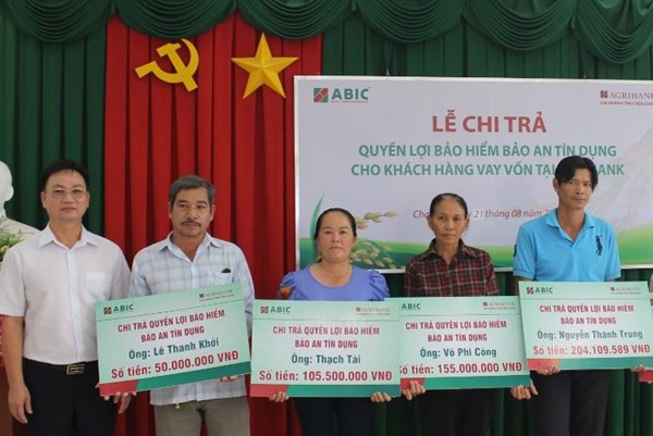 Bảo hiểm Agribank chi trả quyền lợi bảo hiểm bảo an tín dụng cho khách hàng
