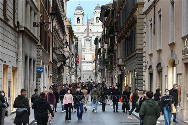 Thách thức "khó nhằn" đối với nền kinh tế lớn thứ ba Eurozone