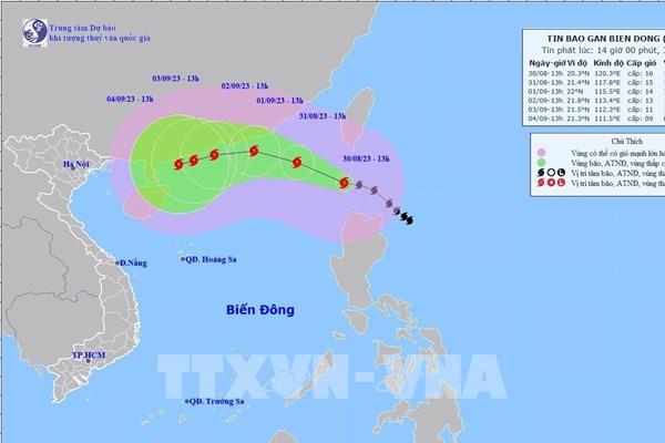Bão số 3 giật trên cấp 17, di chuyển theo hướng Tây Tây Bắc