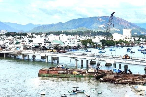 Sẽ thông xe kỹ thuật dịp 2/9 cầu đầu tiên thuộc dự án cầu yếu và cầu kết nối