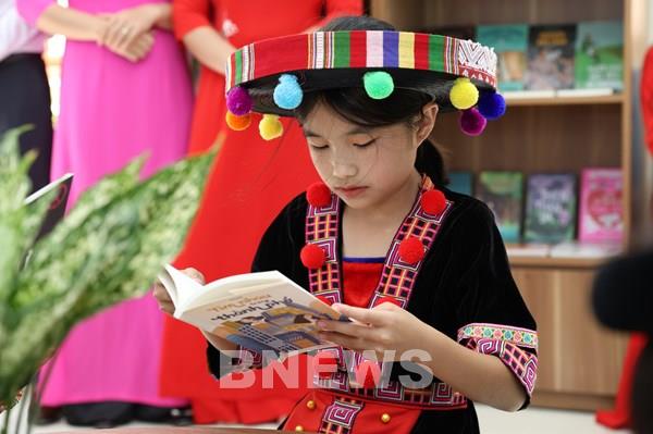 Vietnam Airlines xây dựng Thư viện xanh cho trẻ em tại vùng cao