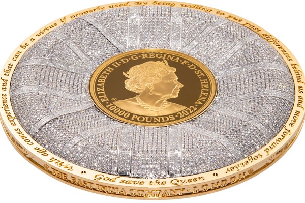 Ra mắt đồng tiền vàng nạm hơn 6.400 viên kim cương tưởng nhớ cố Nữ hoàng Elizabeth II