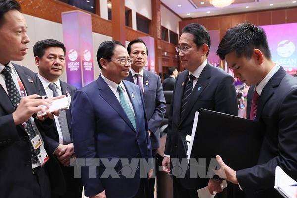 Thủ tướng Phạm Minh Chính gặp Thủ tướng Nhật Bản Kishida Fumio