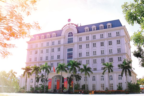 Điểm chuẩn năm 2023 Đại học Vinh 