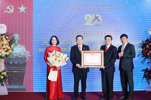 Tạo đột phá trong công tác an toàn vệ sinh lao động