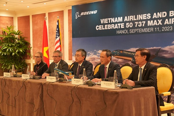 Vietnam Airlines dự kiến mua 50 máy bay Boeing 737 MAX