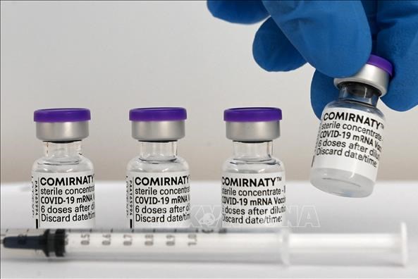 Mỹ phê duyệt các vaccine cập nhật ngừa COVID-19