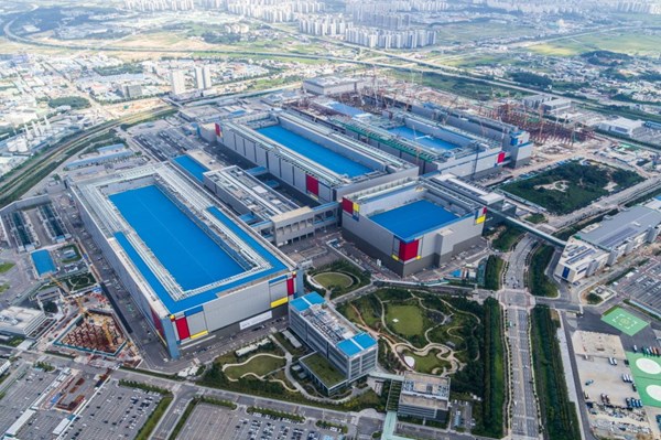 Hàn Quốc: Đơn đặt hàng xây dựng ở nước ngoài tăng 20%