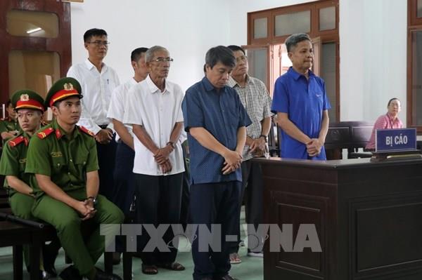 Vi phạm quy định về cho vay, Giám đốc Ngân hàng và doanh nghiệp lĩnh án tù