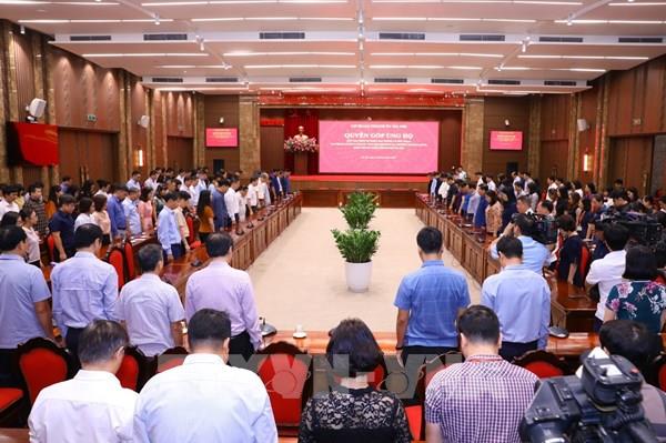 Tưởng niệm và quyên góp ủng hộ nạn nhân vụ cháy chung cư mi ni ở quận Thanh Xuân